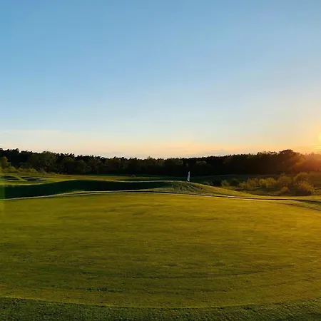 Fuer 3 Personen In *