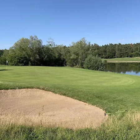 Fuer 3 Personen In * Штраусберг