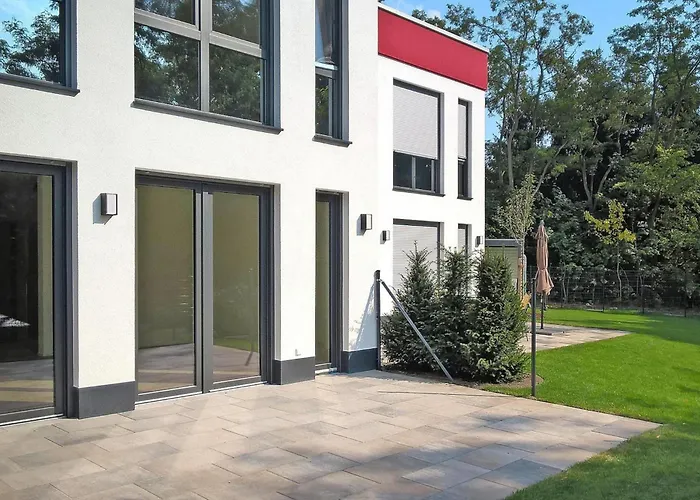 Fuer 3 Personen In شقة